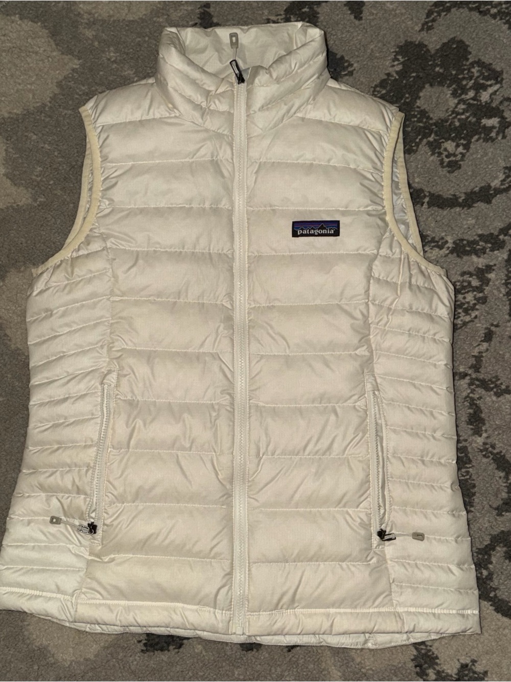Patagonia Down Sweater Vest size small